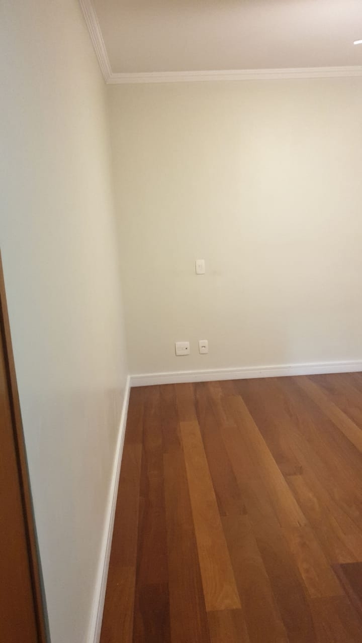 Apartamento à venda com 4 quartos, 209m² - Foto 14