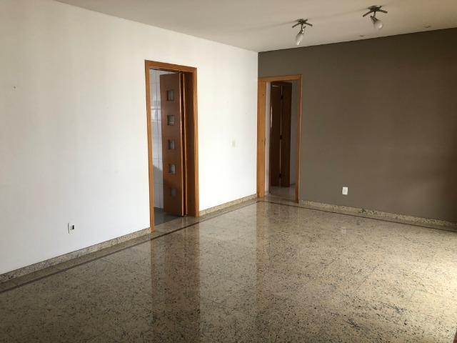 Casa à venda com 3 quartos, 120m² - Foto 3