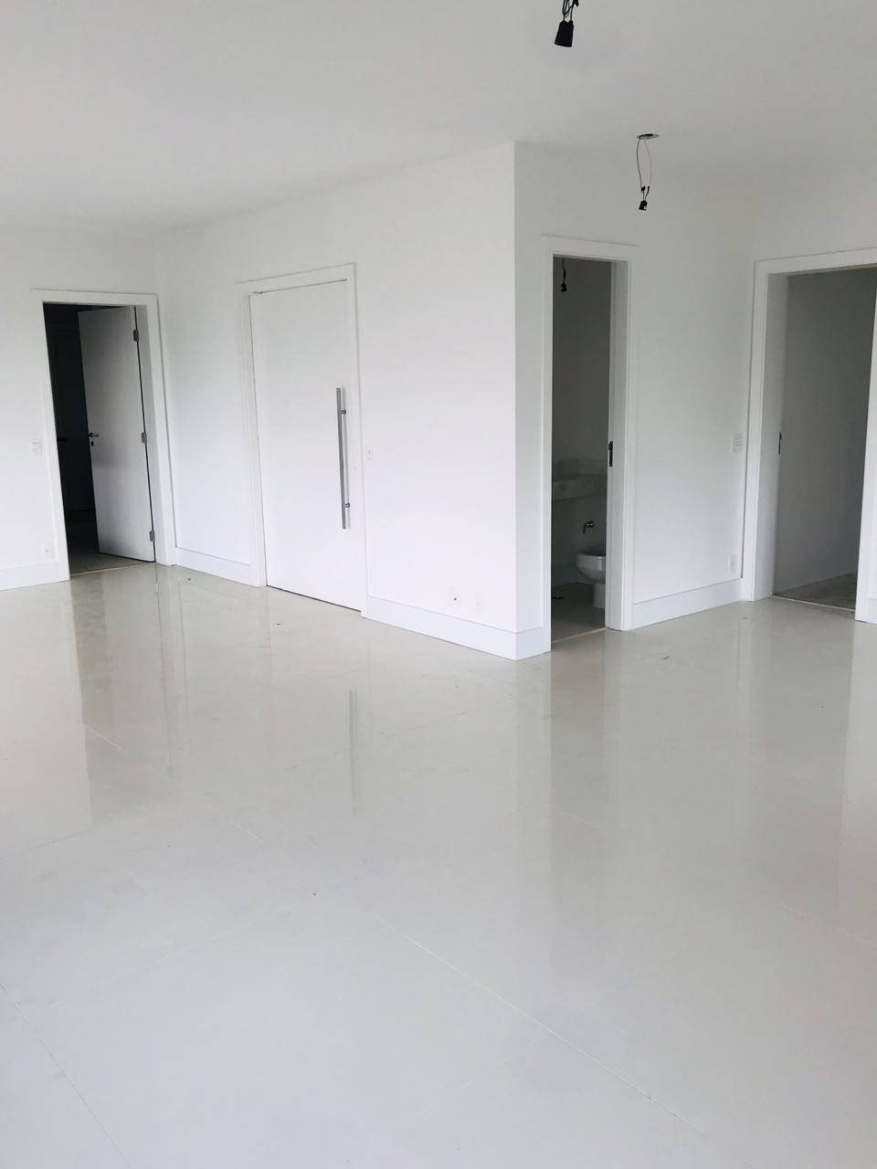 Apartamento à venda e aluguel com 4 quartos, 193m² - Foto 4