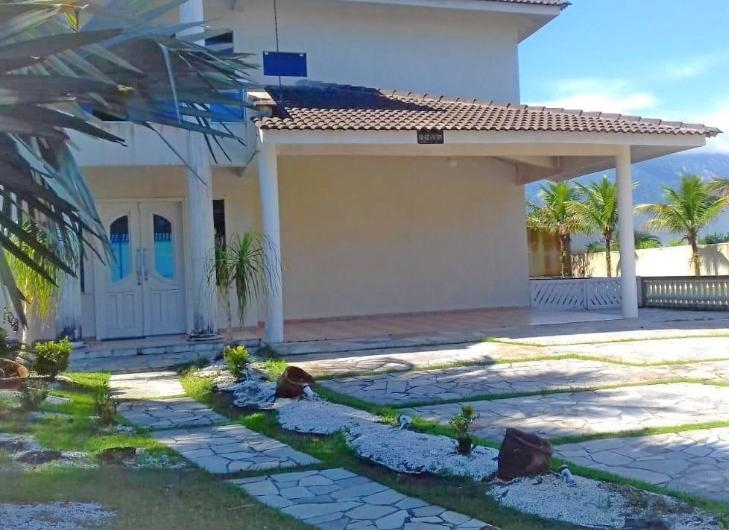 Casa à venda com 4 quartos, 1300m² - Foto 2