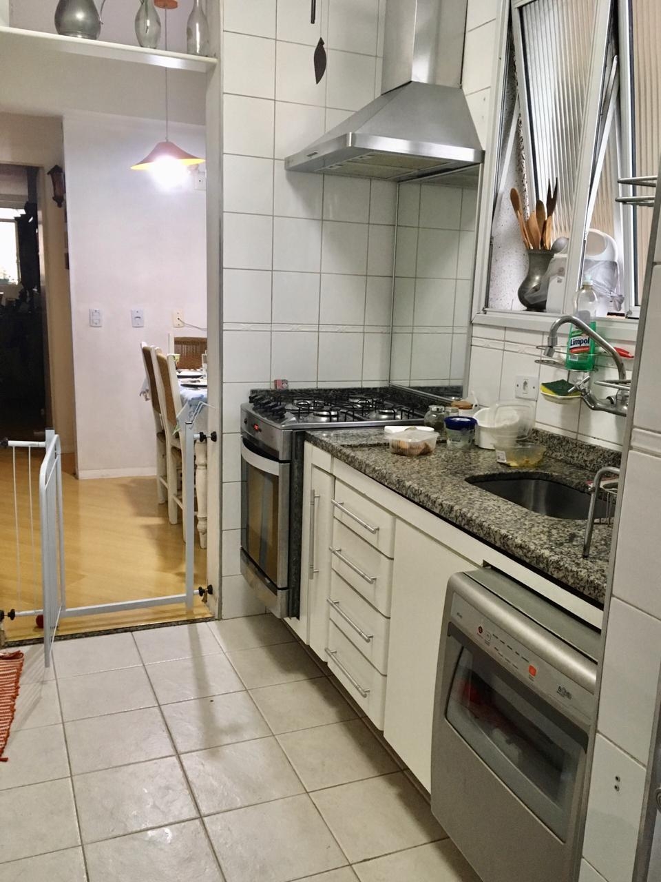 Apartamento à venda com 3 quartos, 130m² - Foto 4