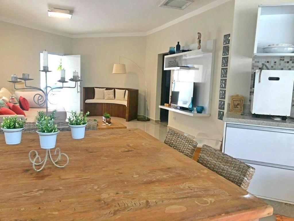 Casa à venda com 4 quartos, 504m² - Foto 1