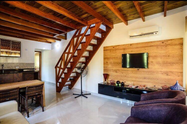 Casa à venda e aluguel com 2 quartos, 60m² - Foto 4