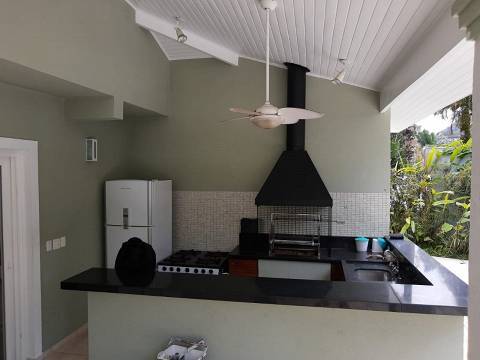 Casa à venda com 4 quartos, 300m² - Foto 15