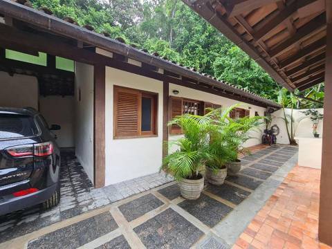 Casa à venda com 5 quartos, 600m² - Foto 5