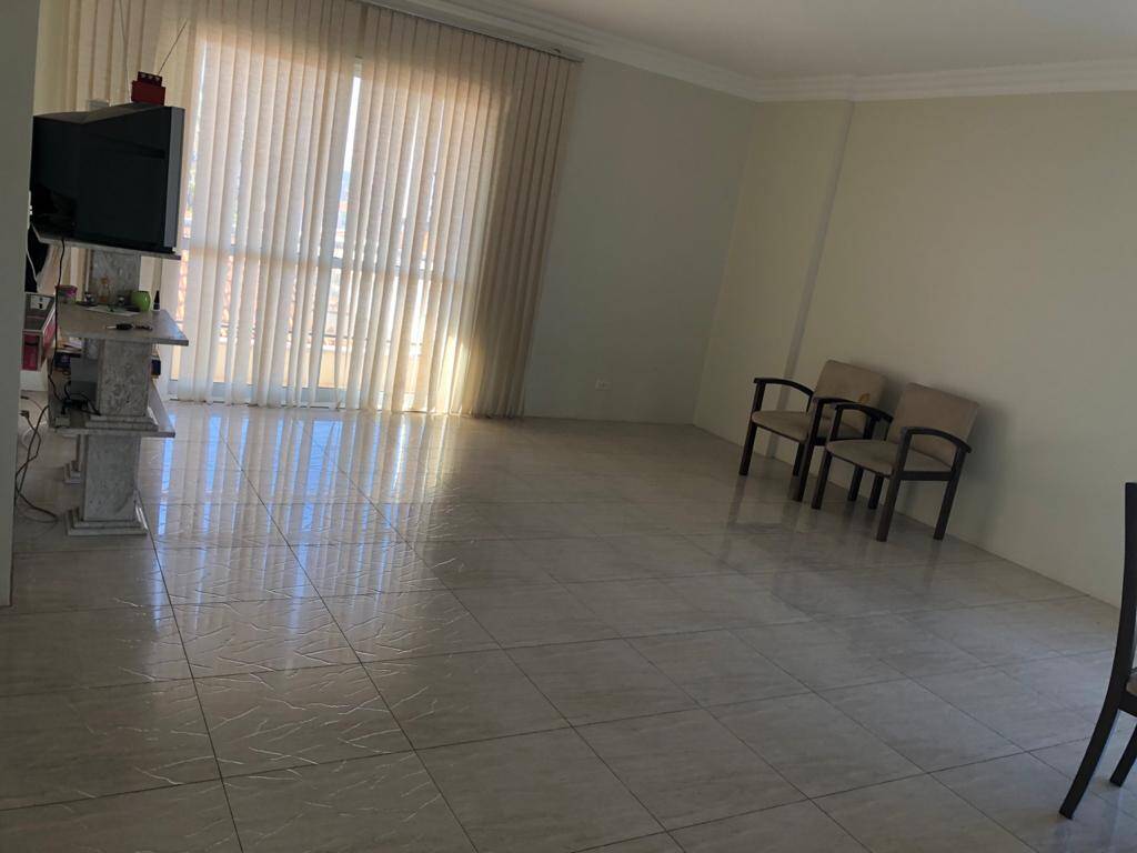 Apartamento à venda com 3 quartos, 126m² - Foto 8