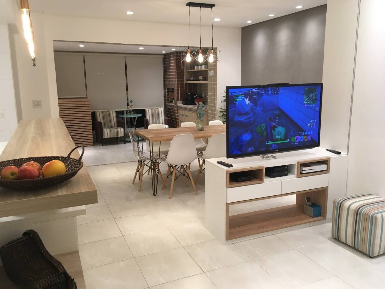 Apartamento à venda com 2 quartos, 79m² - Foto 3