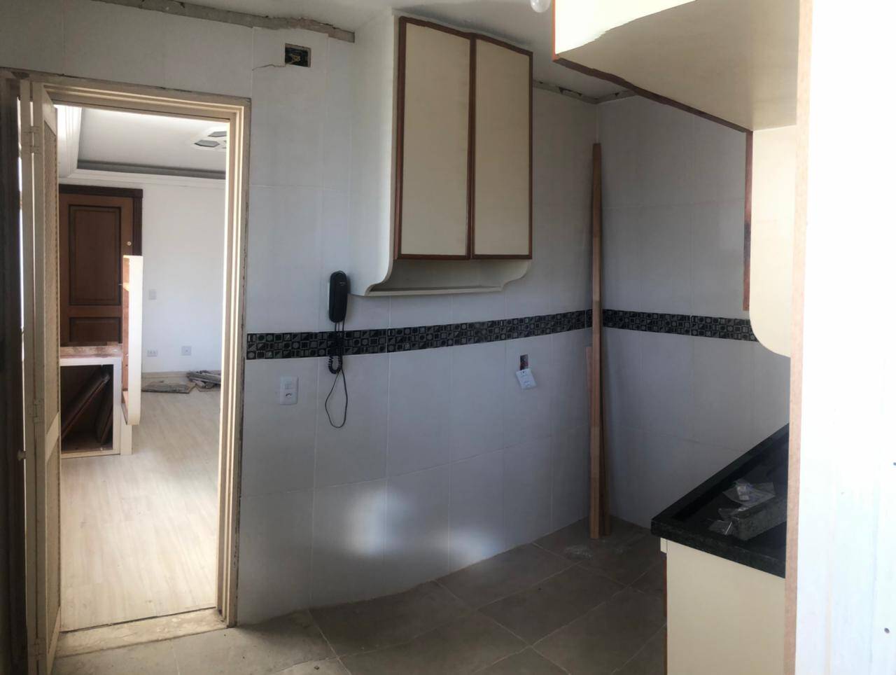 Apartamento para alugar com 2 quartos, 65m² - Foto 4