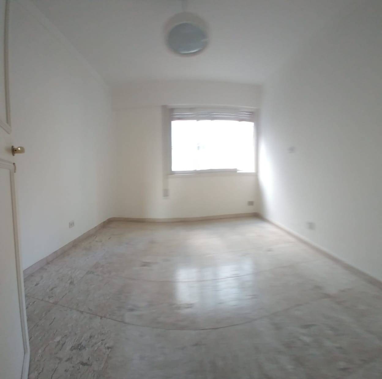 Apartamento à venda com 4 quartos, 143m² - Foto 12