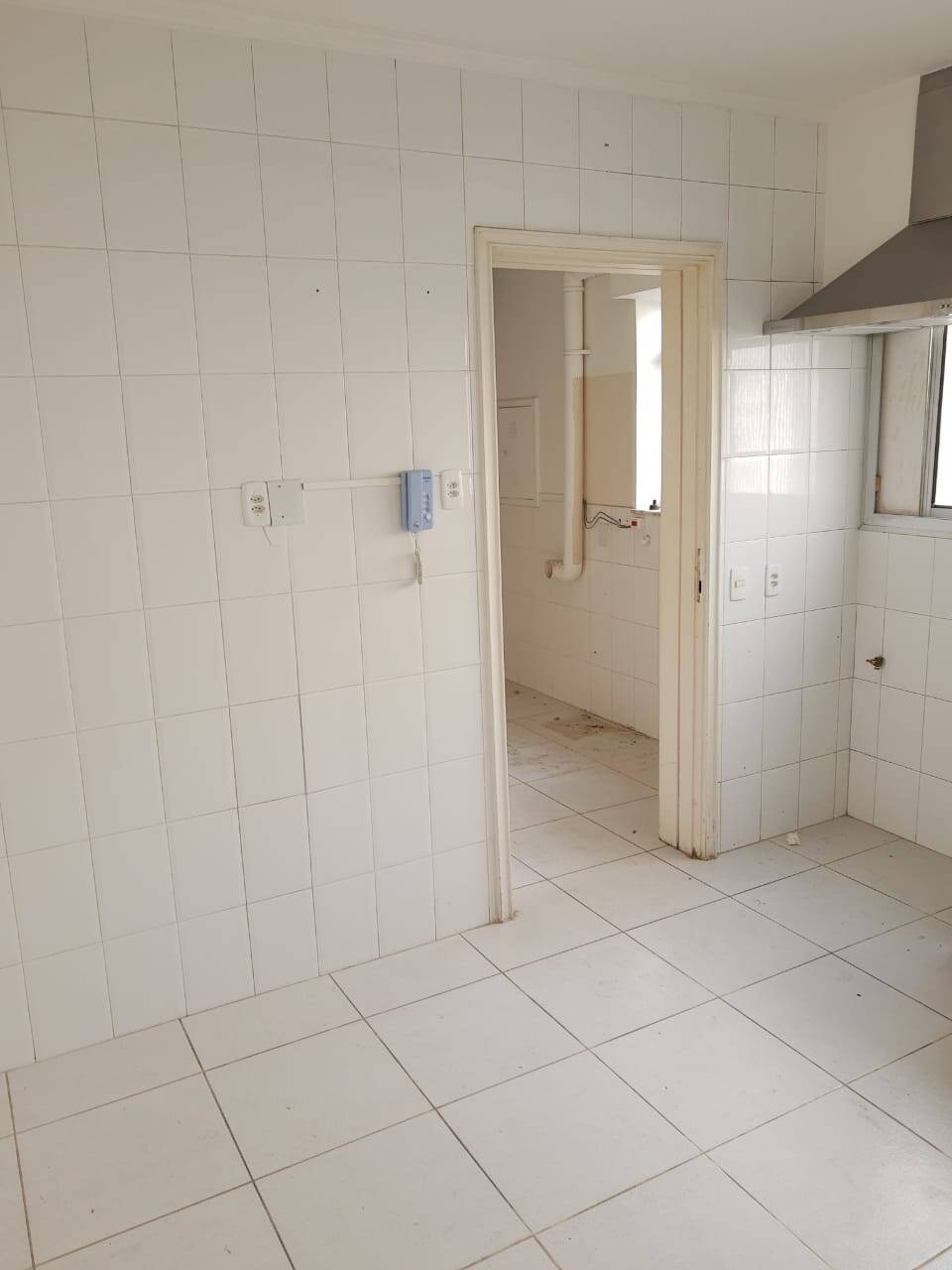 Apartamento à venda com 4 quartos, 143m² - Foto 17