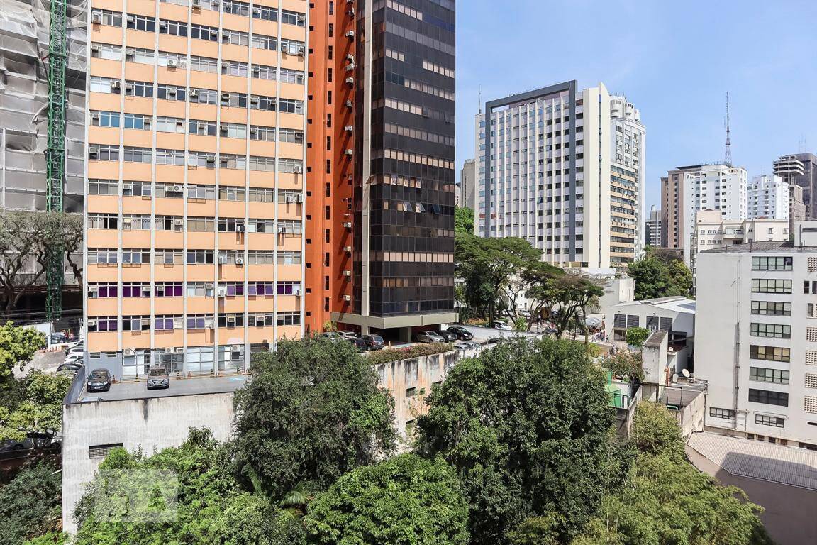 Apartamento à venda com 1 quarto, 43m² - Foto 8