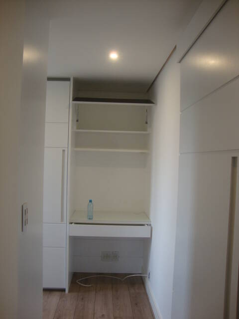 Apartamento à venda com 3 quartos, 75m² - Foto 18