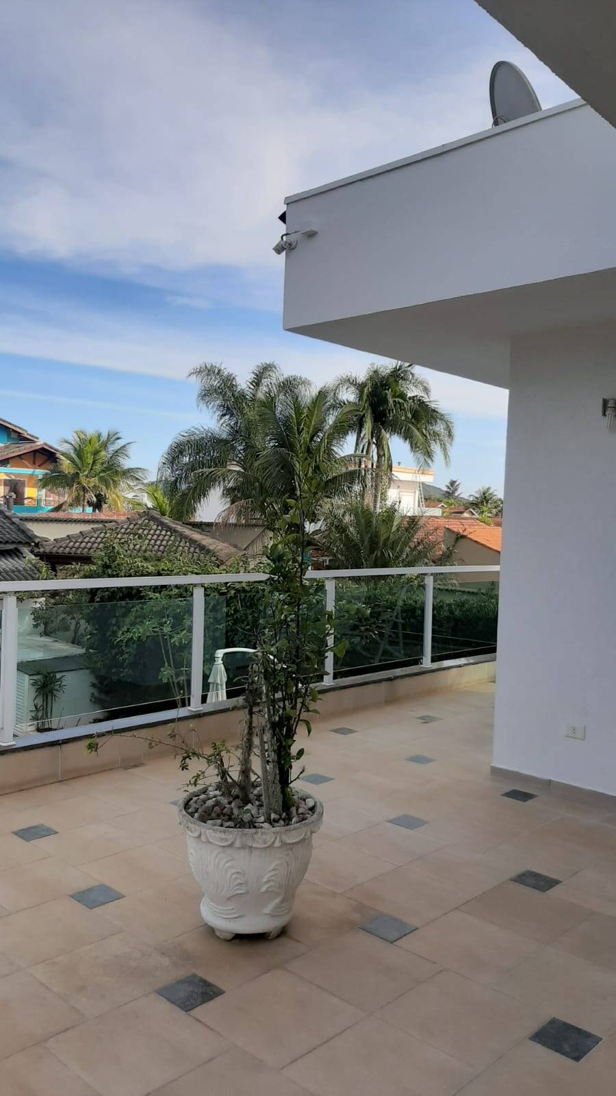 Casa à venda com 3 quartos, 233m² - Foto 9