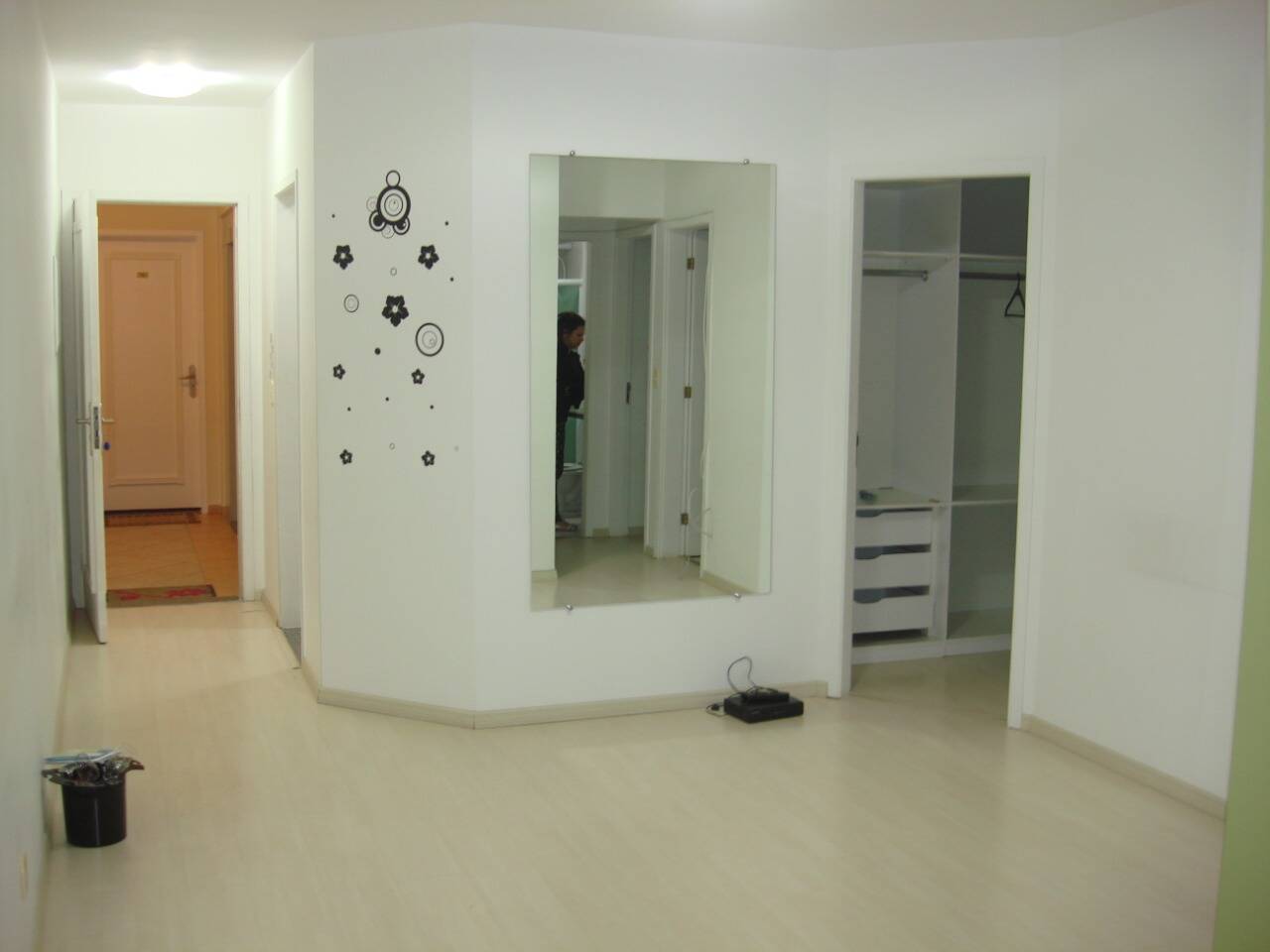 Apartamento à venda com 3 quartos, 75m² - Foto 9