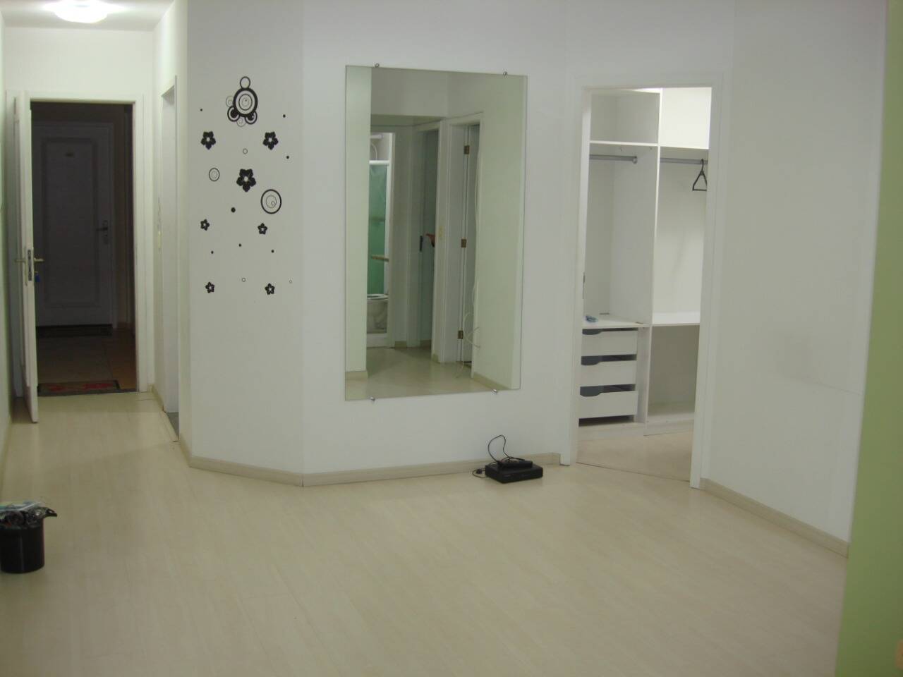 Apartamento à venda com 3 quartos, 75m² - Foto 10