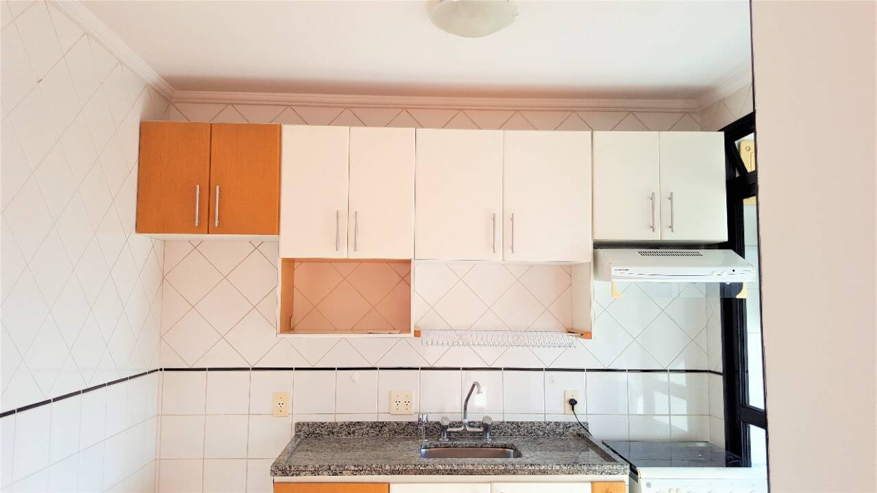 Apartamento à venda e aluguel com 1 quarto, 28m² - Foto 9