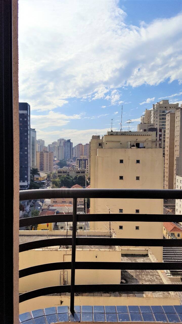 Apartamento à venda e aluguel com 1 quarto, 28m² - Foto 1