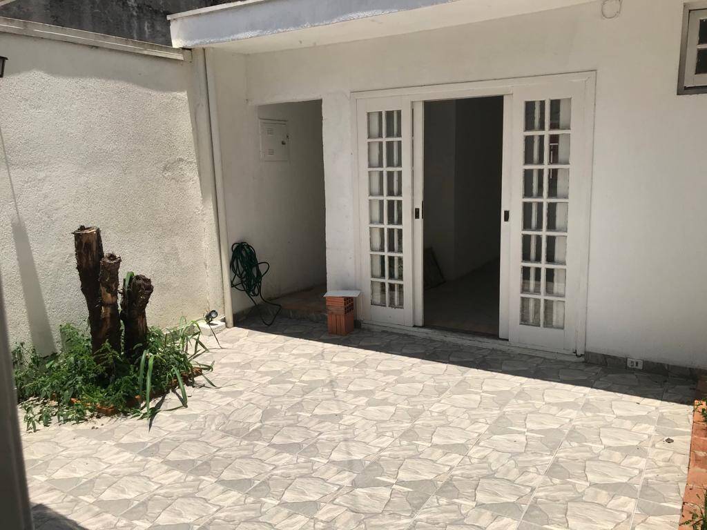 Casa à venda com 3 quartos, 230m² - Foto 5