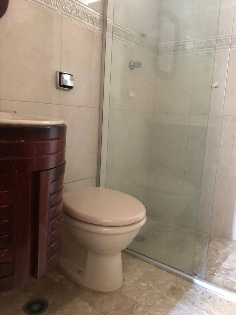 Casa à venda com 3 quartos, 230m² - Foto 13