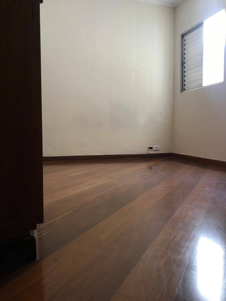 Casa à venda com 3 quartos, 230m² - Foto 17