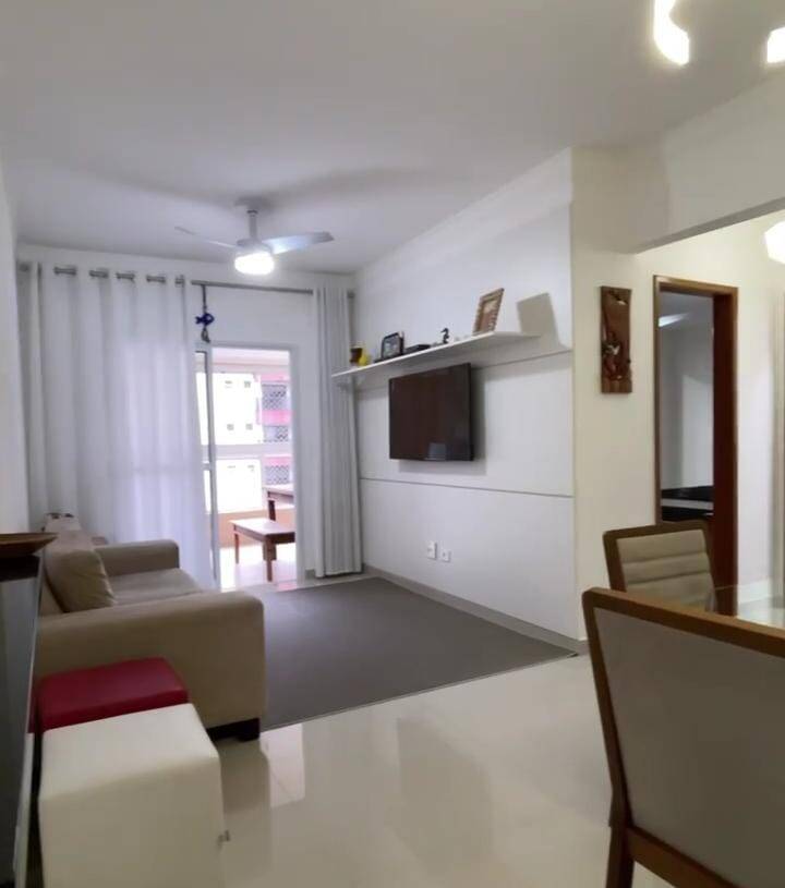 Casa à venda com 2 quartos, 84m² - Foto 2