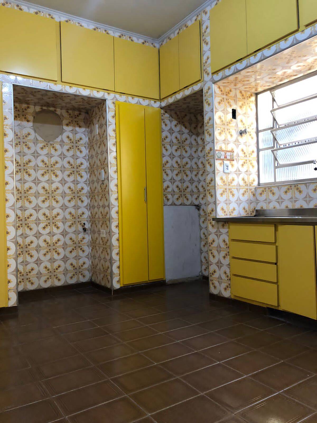 Casa à venda com 2 quartos, 195m² - Foto 6