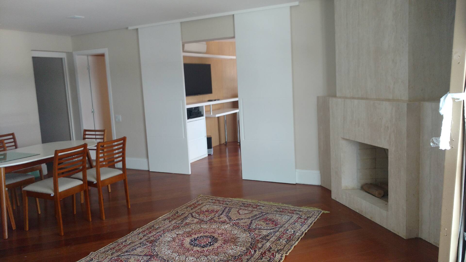 Apartamento para alugar com 2 quartos, 160m² - Foto 1