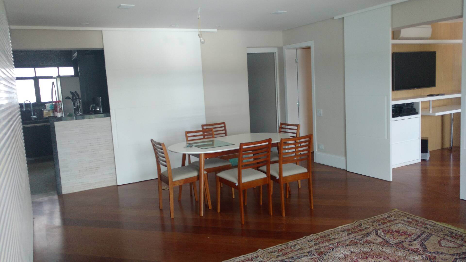 Apartamento para alugar com 2 quartos, 160m² - Foto 27