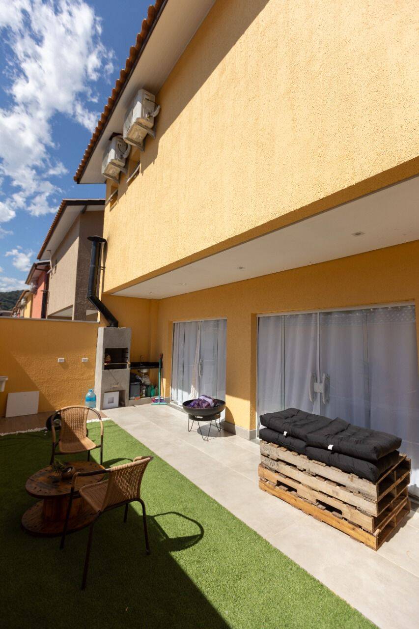 Casa à venda com 3 quartos, 112m² - Foto 30