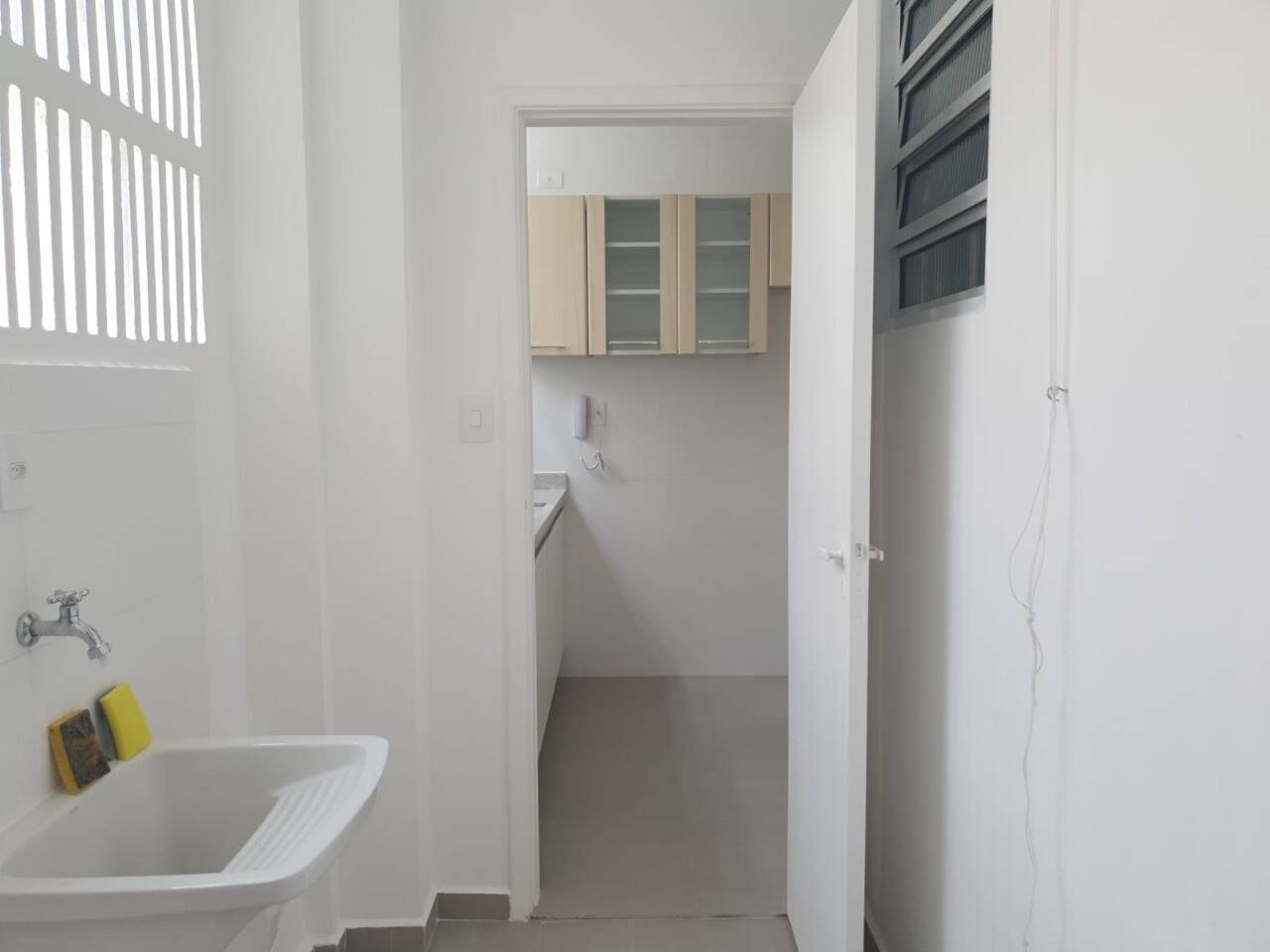 Apartamento para alugar com 3 quartos, 100m² - Foto 9