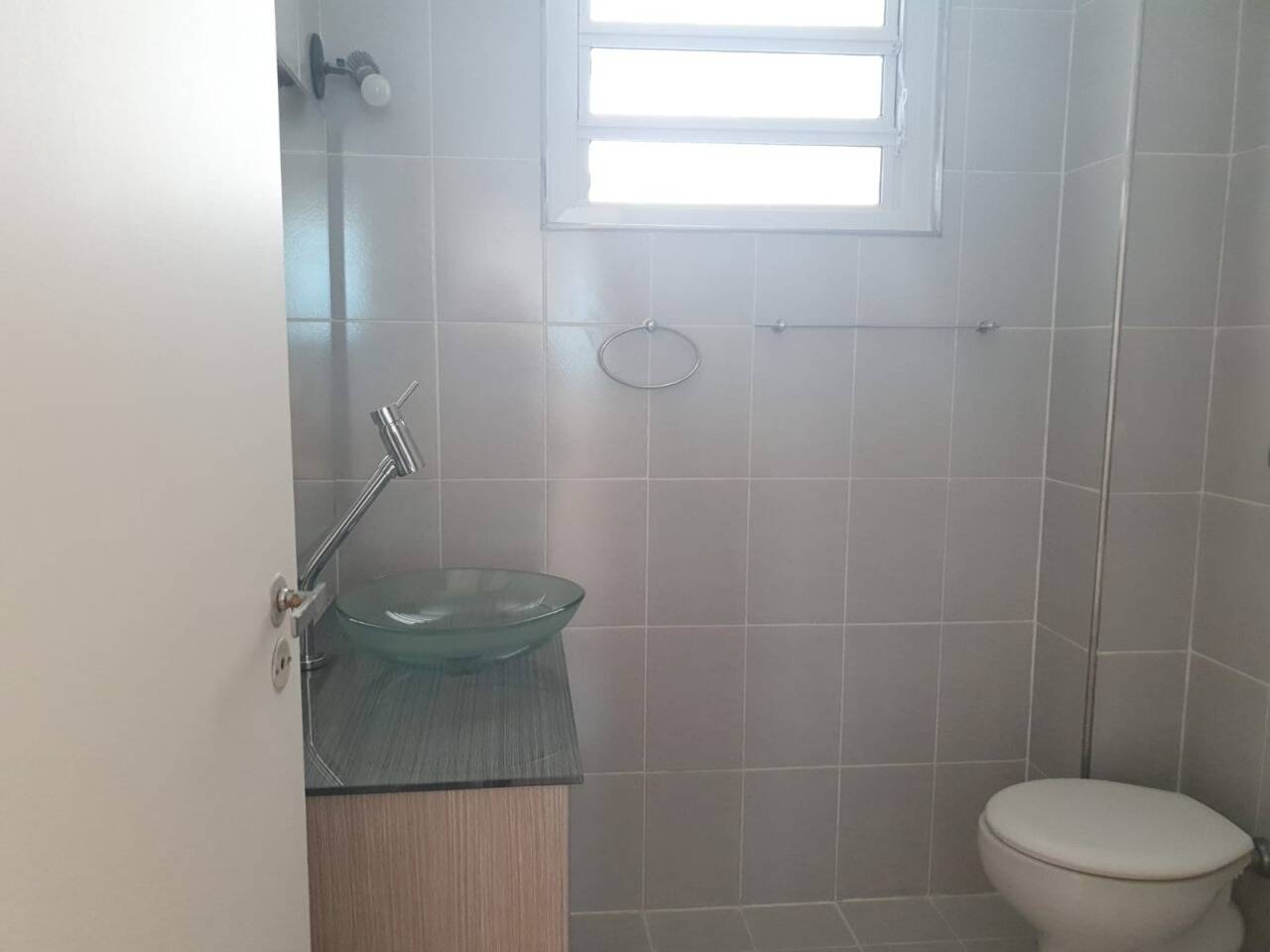 Apartamento para alugar com 3 quartos, 100m² - Foto 17