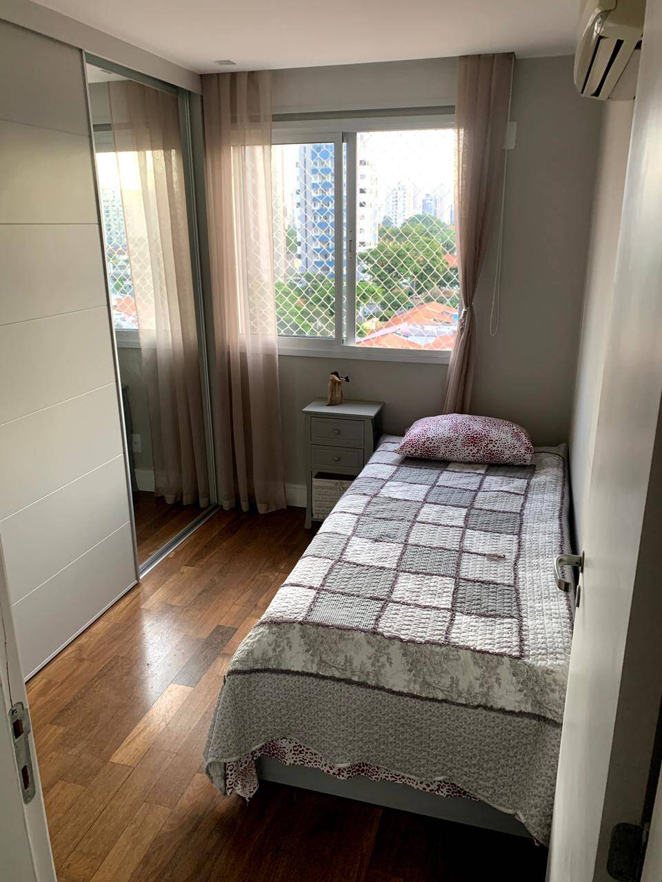 Apartamento para alugar com 2 quartos, 89m² - Foto 18