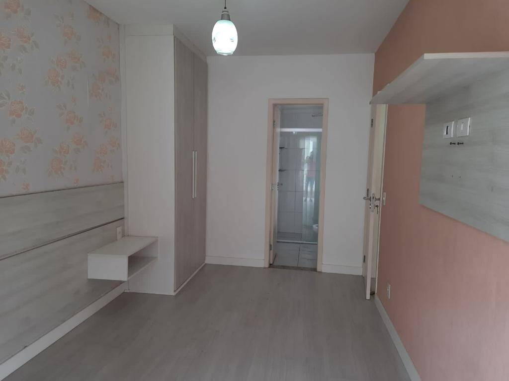 Apartamento à venda com 2 quartos, 92m² - Foto 12