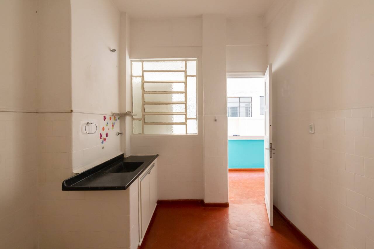 Apartamento à venda com 4 quartos, 183m² - Foto 13