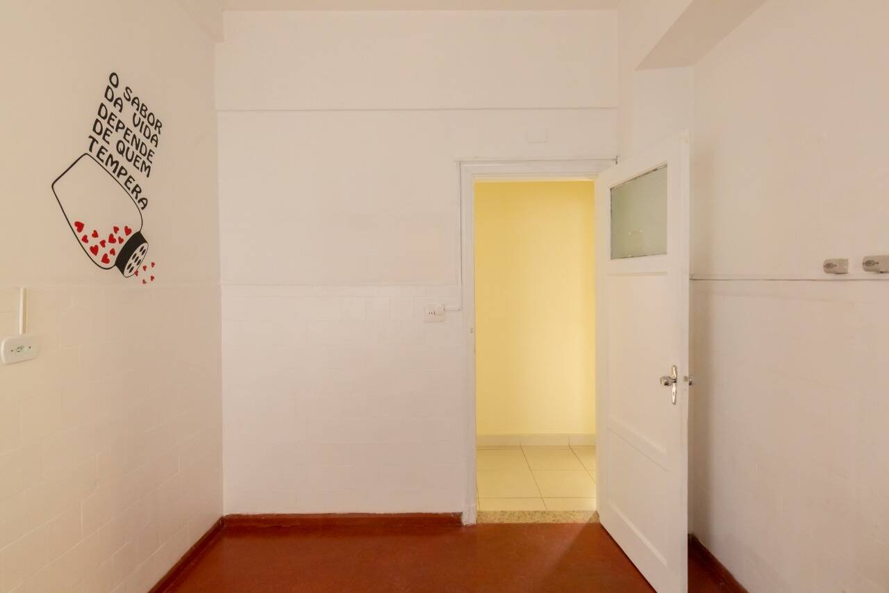 Apartamento à venda com 4 quartos, 183m² - Foto 17