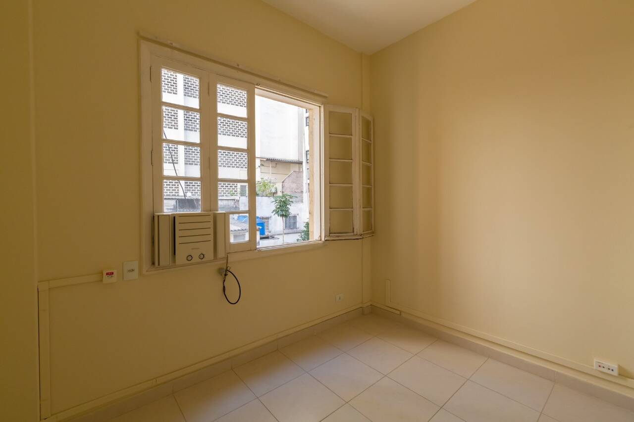 Apartamento à venda com 4 quartos, 183m² - Foto 43