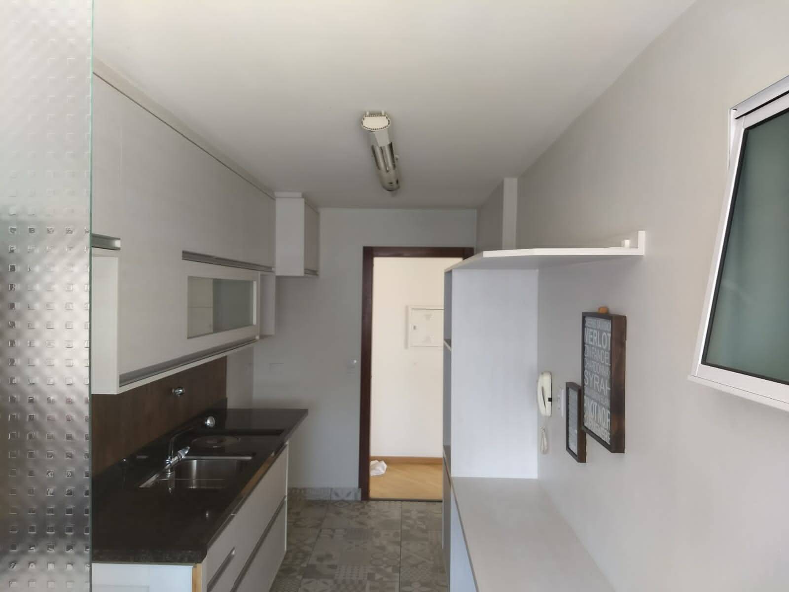 Apartamento à venda com 3 quartos, 68m² - Foto 11