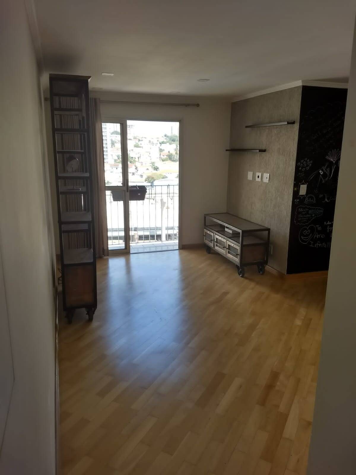 Apartamento à venda com 3 quartos, 68m² - Foto 1