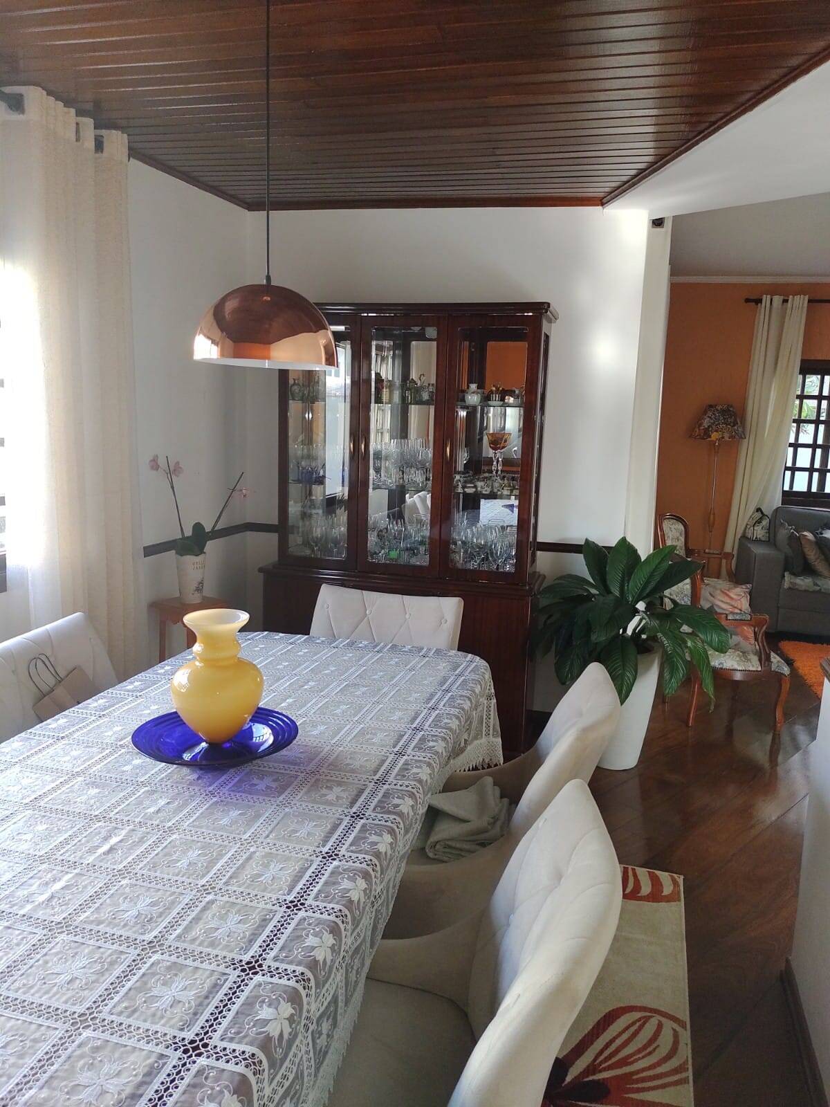 Casa à venda com 3 quartos, 229m² - Foto 18