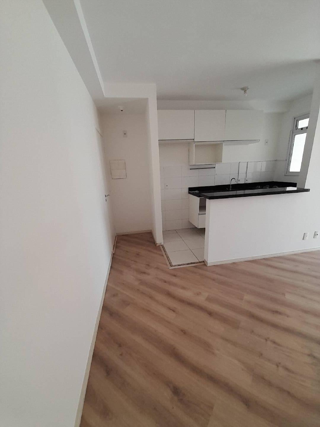 Apartamento para alugar com 2 quartos, 70m² - Foto 4