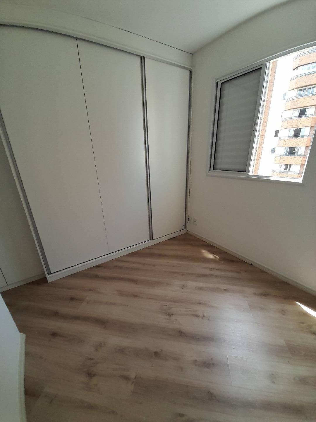 Apartamento para alugar com 2 quartos, 70m² - Foto 5