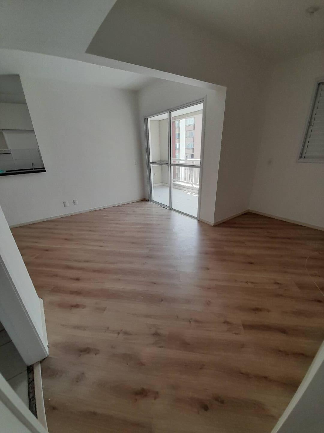 Apartamento para alugar com 2 quartos, 70m² - Foto 8