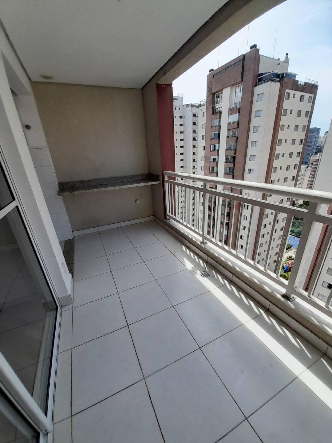 Apartamento para alugar com 2 quartos, 70m² - Foto 24