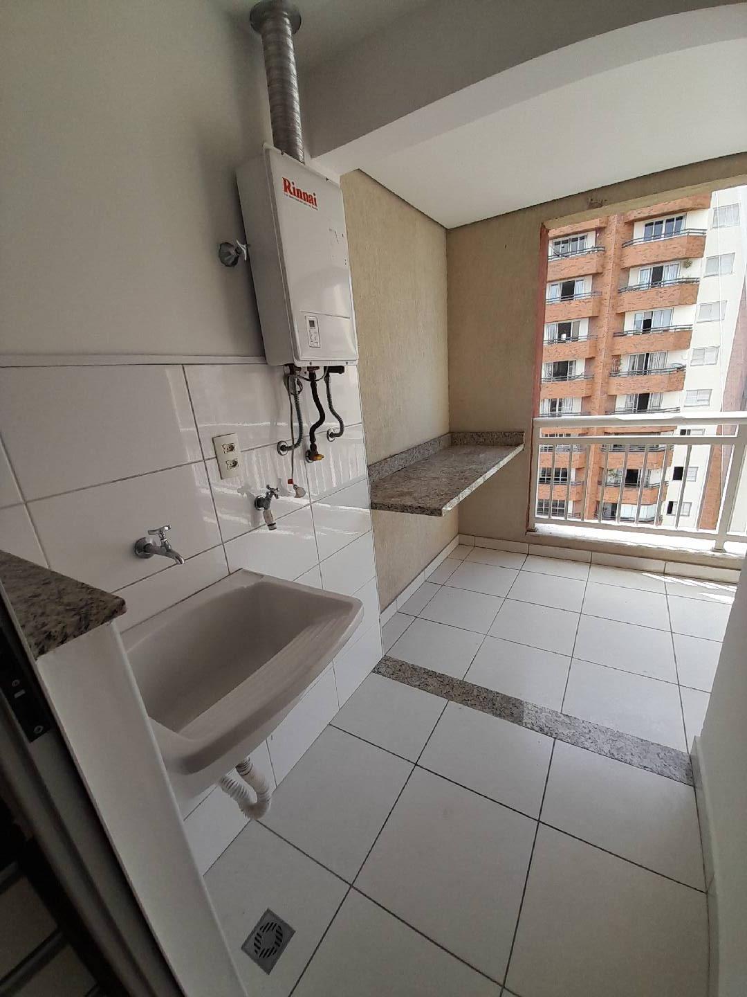 Apartamento para alugar com 2 quartos, 70m² - Foto 26