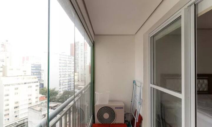 Apartamento à venda com 1 quarto, 28m² - Foto 11