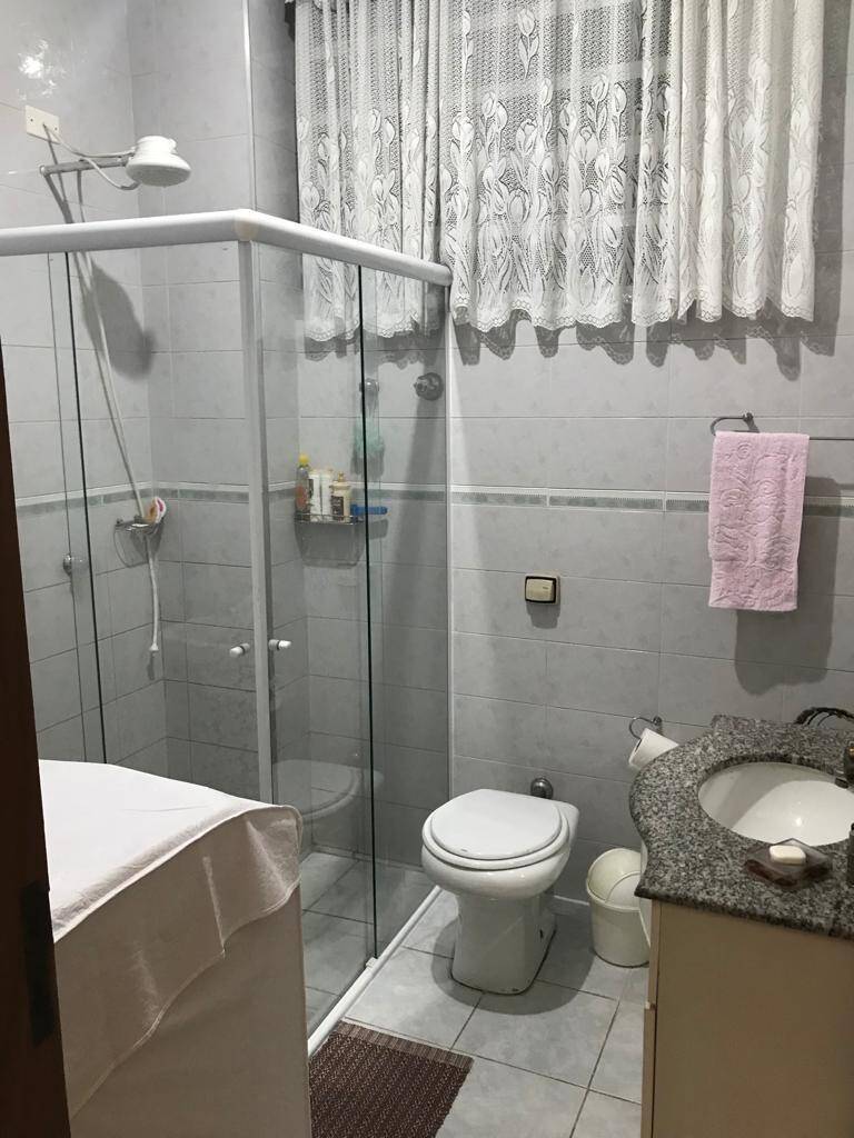 Apartamento à venda com 2 quartos, 80m² - Foto 3