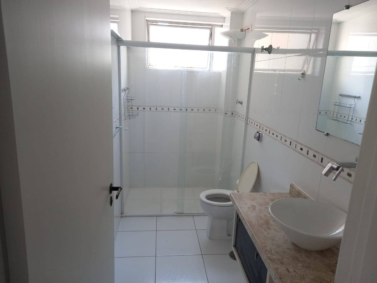 Apartamento para alugar com 4 quartos, 175m² - Foto 7