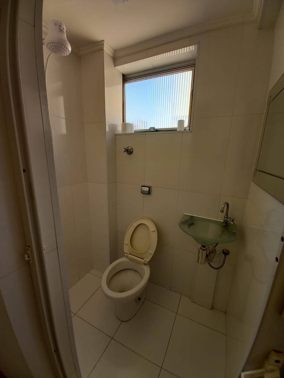 Apartamento para alugar com 4 quartos, 175m² - Foto 8