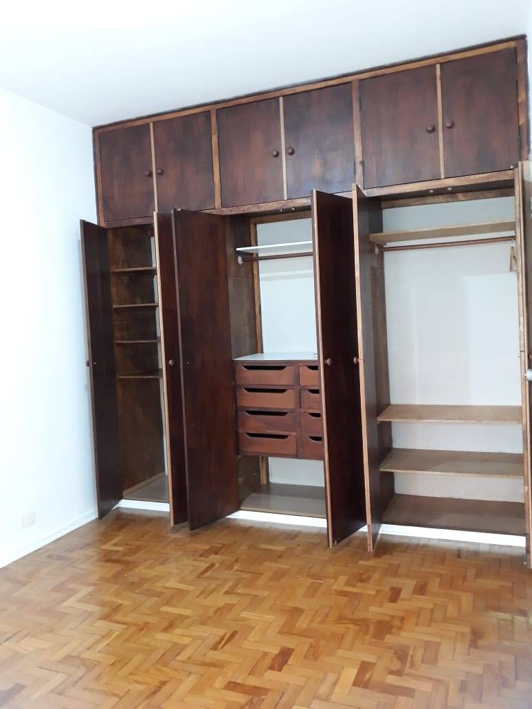 Apartamento para alugar com 2 quartos, 65m² - Foto 16