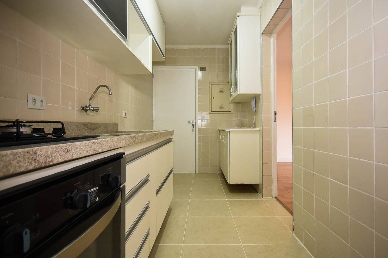 Apartamento à venda com 3 quartos, 83m² - Foto 3